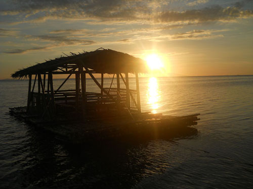 Floating Picnic Cottage Balsa